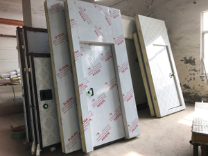 Cold room door- Hinged door with stainless steel